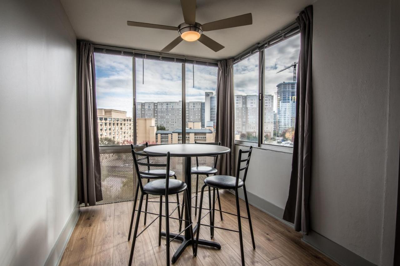 804 Free Parking Modern Downtown Apt, Great Wifi أتلانتا المظهر الخارجي الصورة